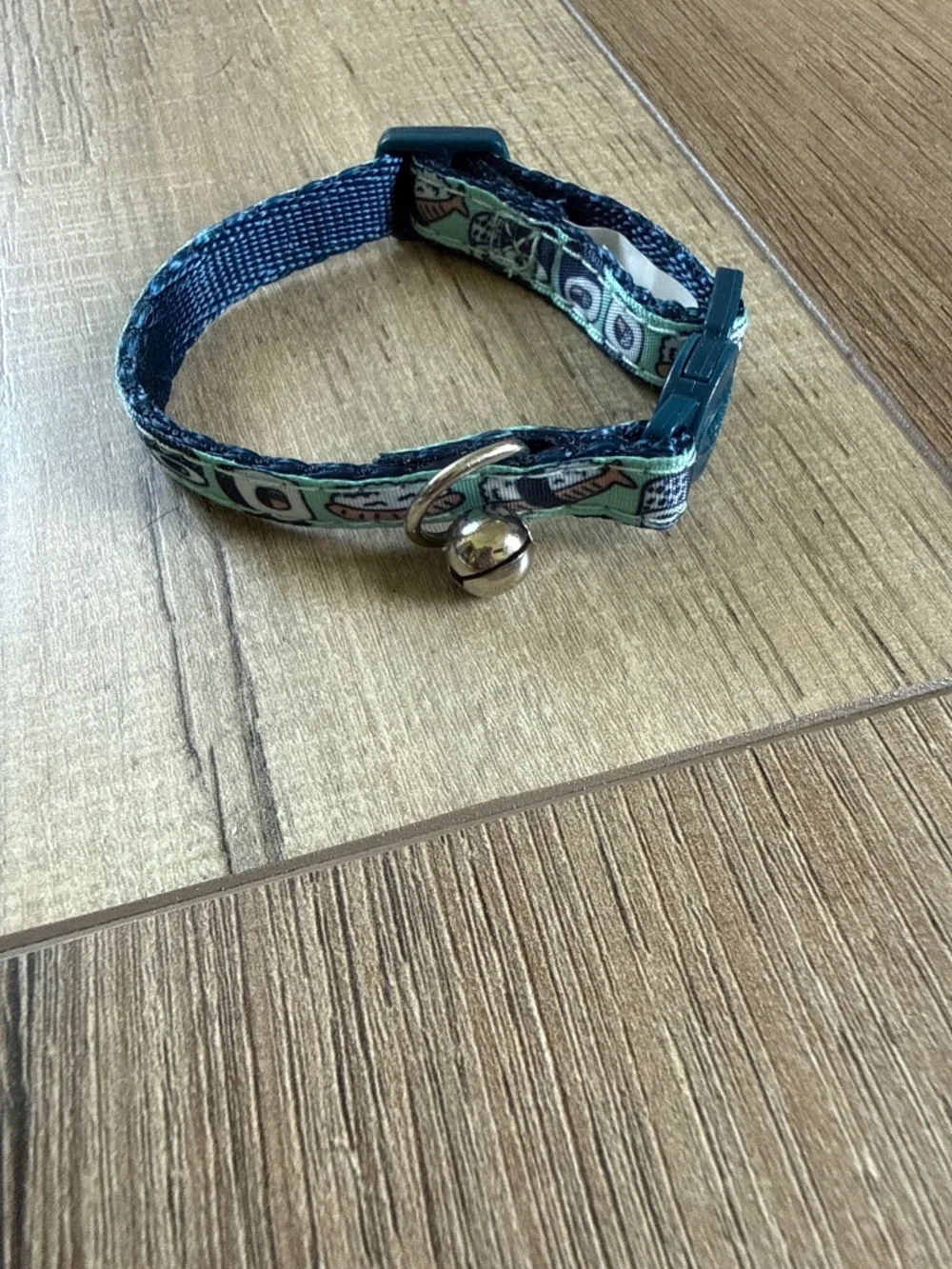 Super cute sushi, cat collar with bell new with tags